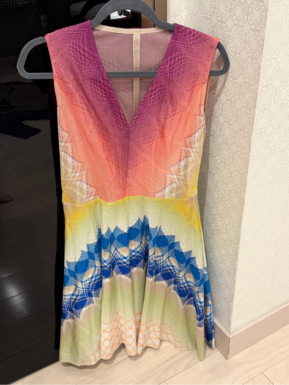 New Missoni Multicolor V-Neck Dress Sz 8
